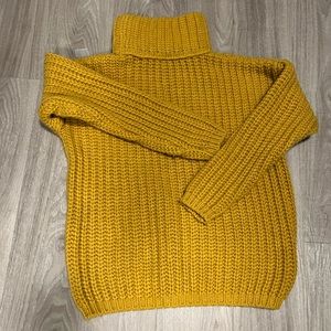chunky cropped benetton turtleneck mustard yellow sweater